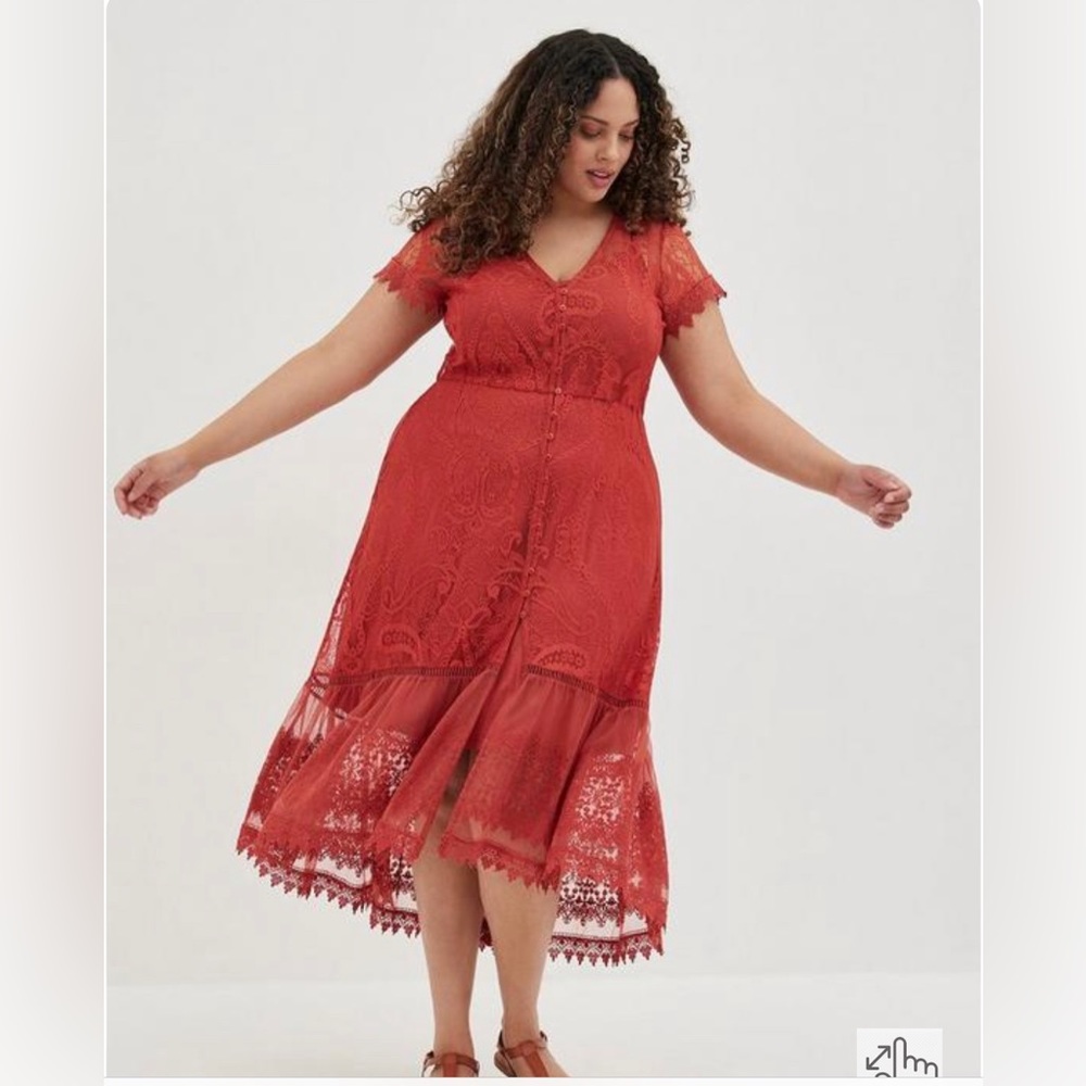 Torrid size one lace dress